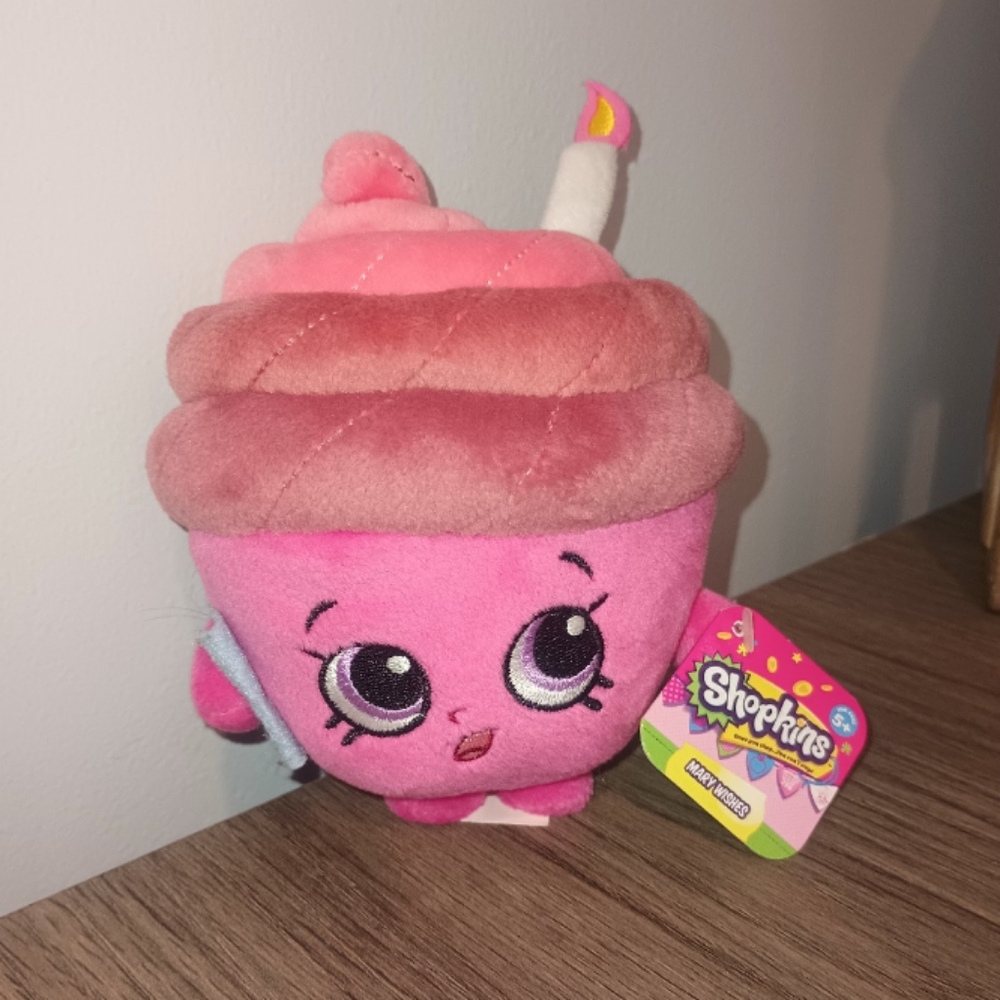 Brand New Shopkins Plush "Mary Wishes"